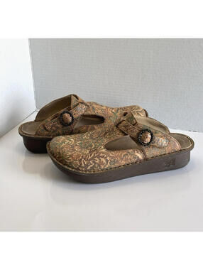 Alegria Classic Country Road Clogs Women's Sz 40/9.5 Brown Floral Leather Mules